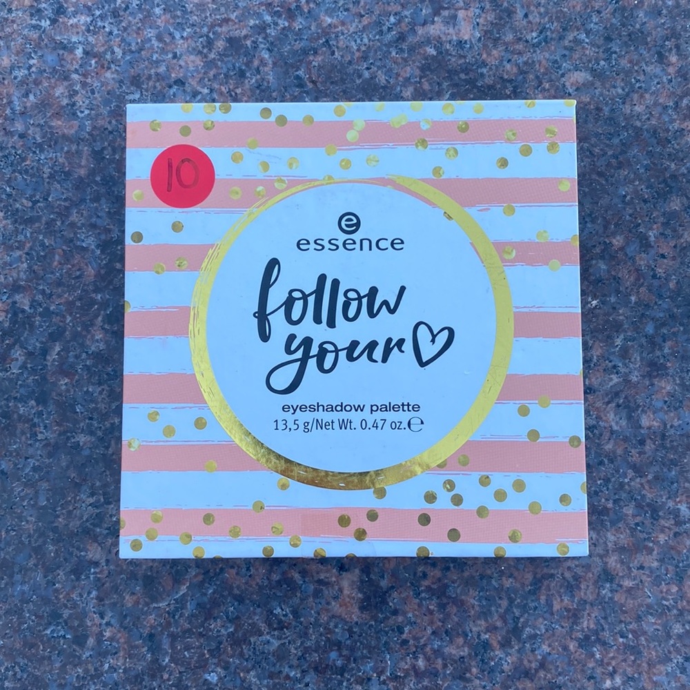 eyeshadow palette